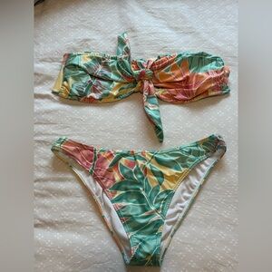 Kenny Flowers Watercolors Bikini Set + pareo